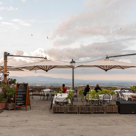 Отель Foro Osteria Imperfetta Чивителла-ин-Валь-ди-Кьяна Экстерьер фото